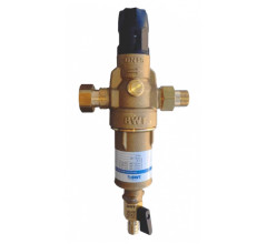 Фильтр механической очистки воды с редуктором давления BWT Protector mini H/R 1/2" для горячей воды 810560